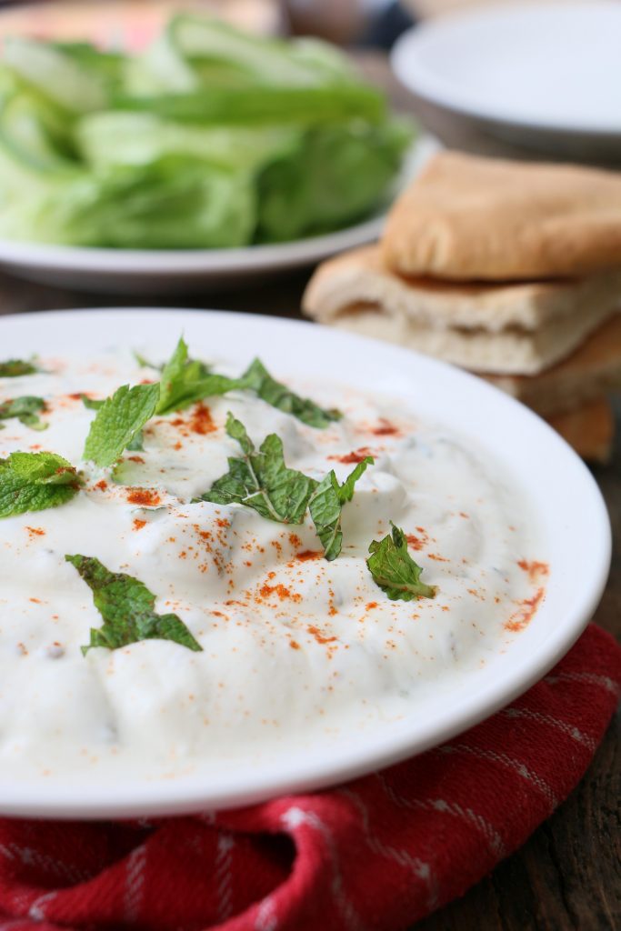 Haydari: de frisse Turkse dip met yoghurt en munt