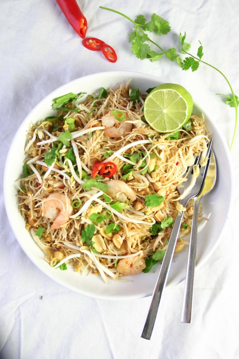 Pad Thai Met Garnalen (gebakken Noedels) - Sesu Chops